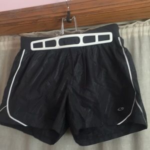 Champion black running shorts S